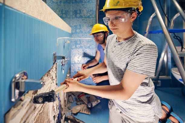Best Biohazard Mold Removal  in Lisbon, ND
